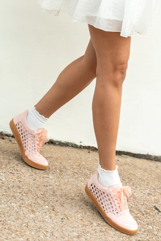 Julie Blush Crochet Detailed Sneakers - Terpint