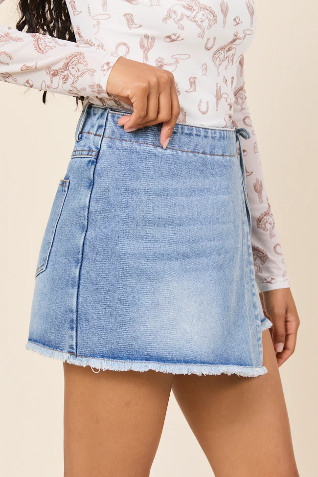 Stacy Light Wash Tie Denim Skort - Terpint