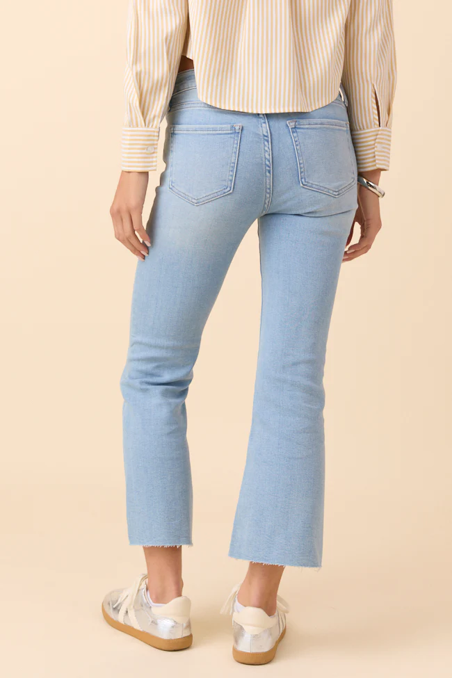 Trista Light Wash Crop Flare Jeans - Terpint