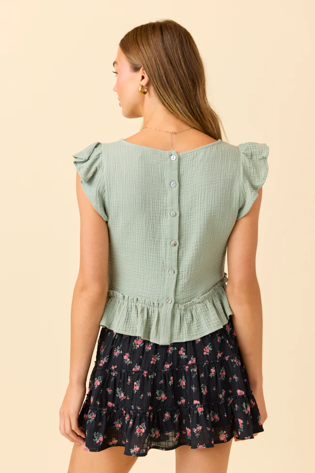 Ruby Seafoam Green Gauze Flutter Button Back Woven Blouse - Terpint