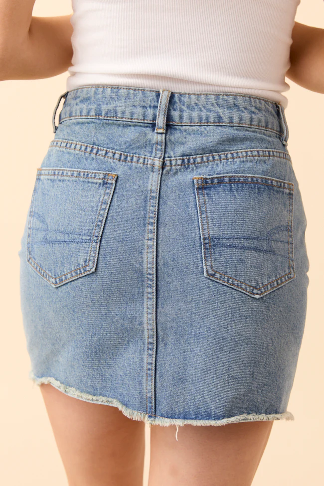 Sarah Frayed Hem Medium Wash Denim Mini Skirt - Terpint