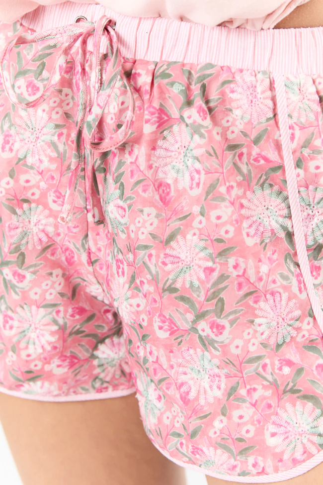 Beach Blooms Mauve Floral Embroidered Stripe Trim Pull On Shorts FINAL SALE - Terpint
