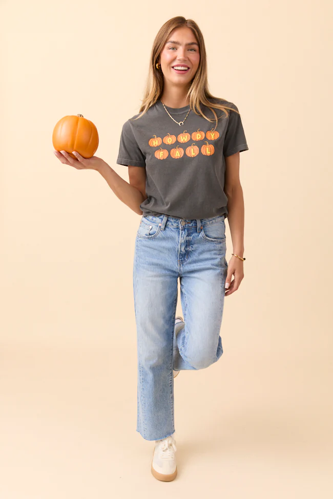 Howdy Fall Pumpkin Dark Grey Graphic Tee - Terpint
