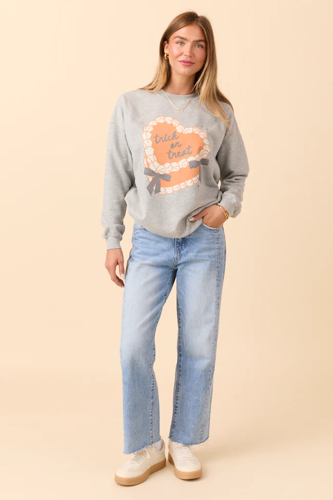 Trick Or Treat Cake Light Grey Graphic Sweatshirt - Terpint
