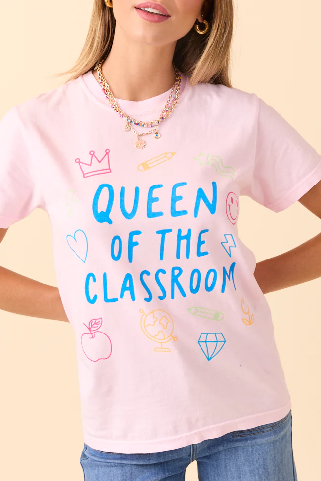 Queen Of The Classroom Light Pink Graphic Tee - Terpint