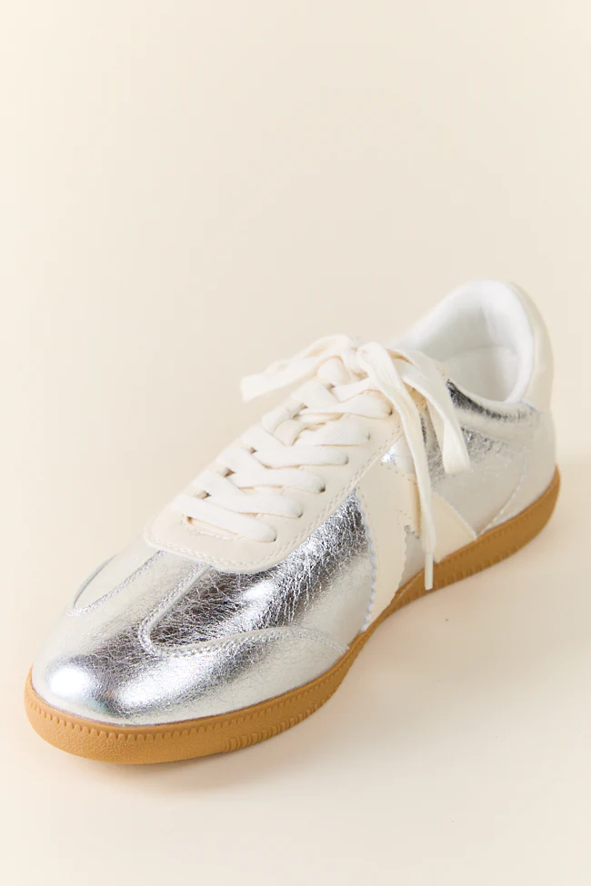 Klaire Metallic Silver Sneakers DOORBUSTER - Terpint
