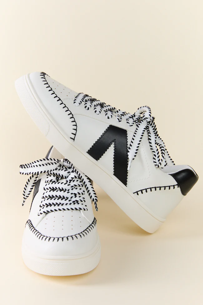 Itzia Black and White Stitched Sneakers - Terpint