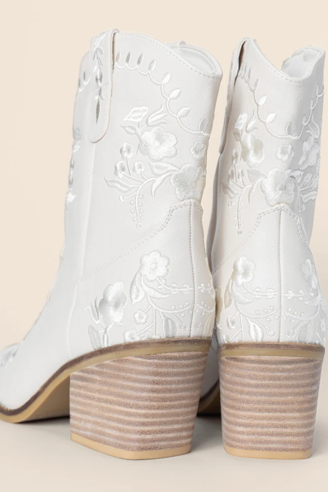 Calico Ivory Floral Booties DOORBUSTER - Terpint