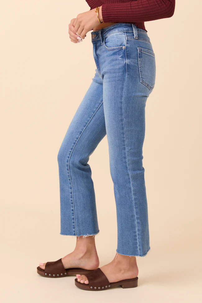 Della Medium Wash Stretch Crop Flare Jeans - Terpint