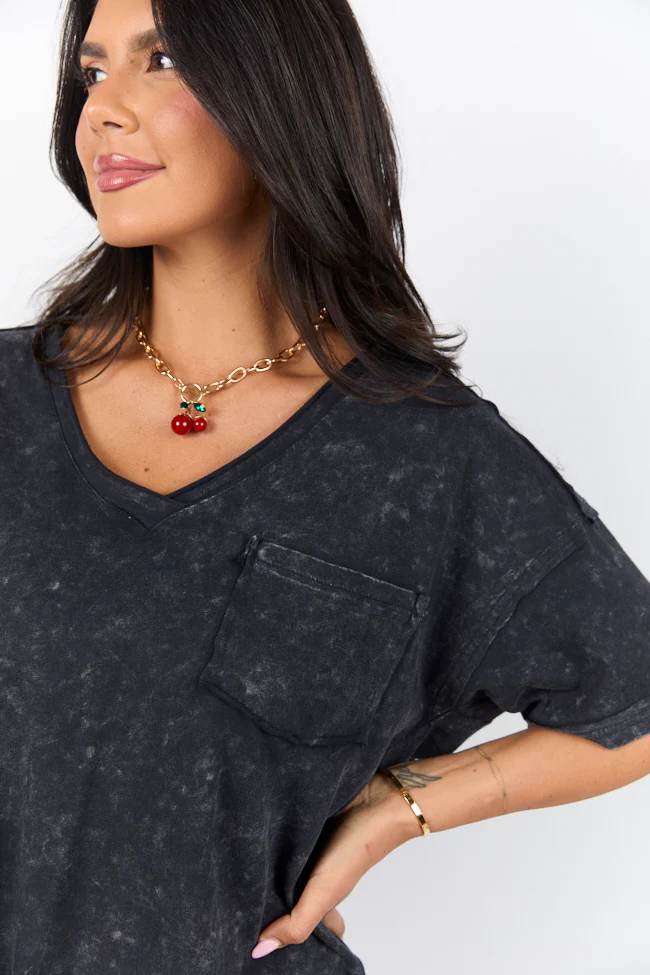 When We Meet Black Oversized Acid Wash V-Neck Tee - Terpint