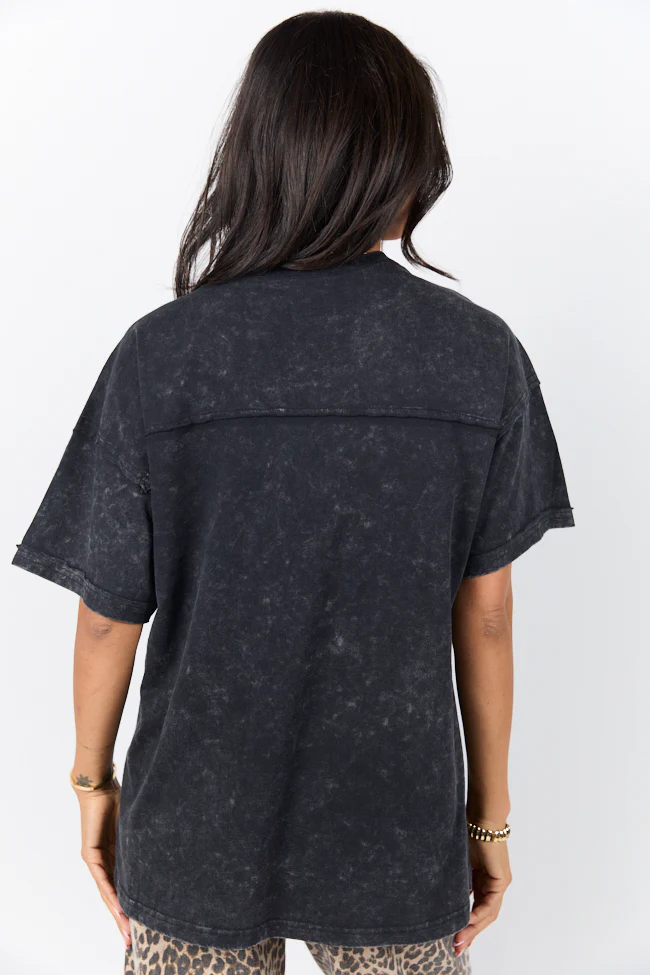 When We Meet Black Oversized Acid Wash V-Neck Tee - Terpint