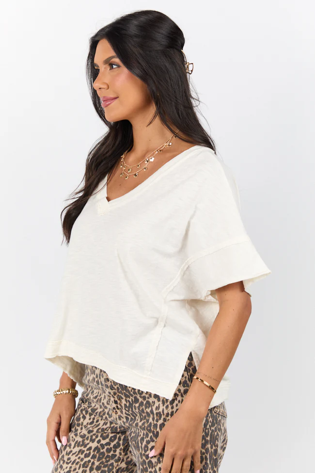 Rooted Essential Cream V-Neck Tee - Terpint