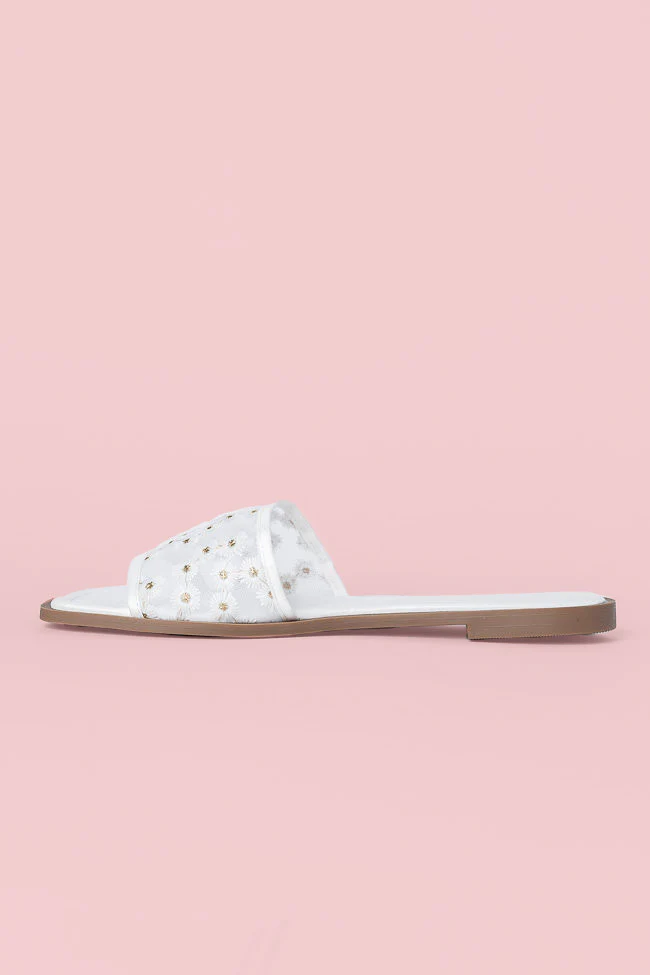 Adeline White Mesh Floral Sandals FINAL SALE - Terpint