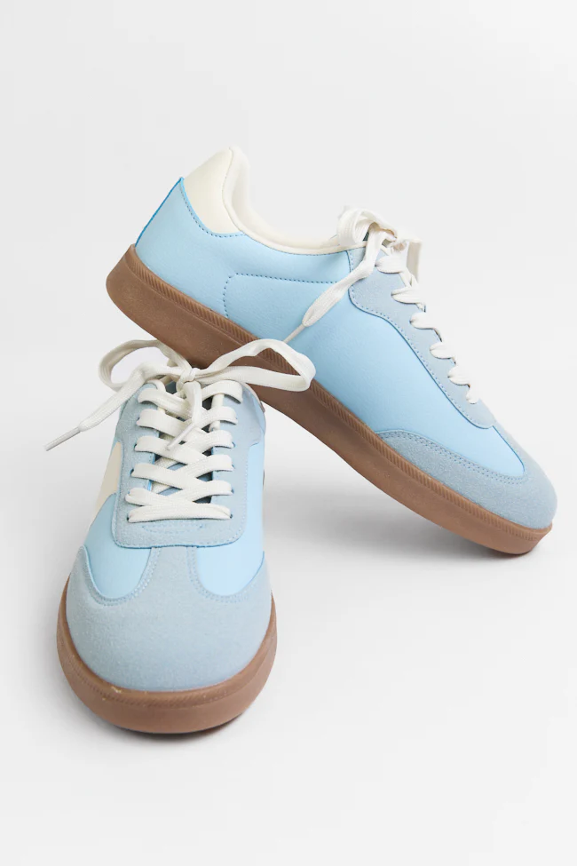 Tiffany Light Blue Swirl Sneakers - Terpint
