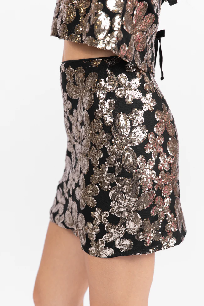 A Heart Of Gold Black Floral Print Sequin Mini Skirt FINAL SALE - Terpint