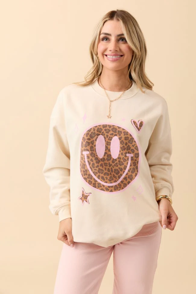 Leopard Smiley Face Cream Graphic Sweatshirt - Terpint