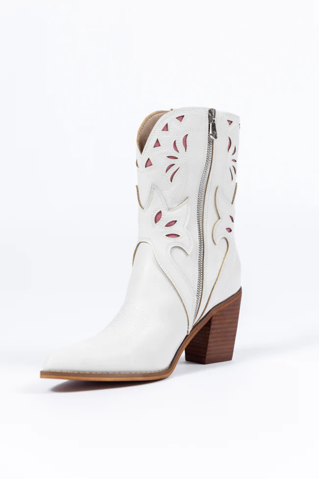 Dallas White Pointed Toe Booties SALE - Terpint