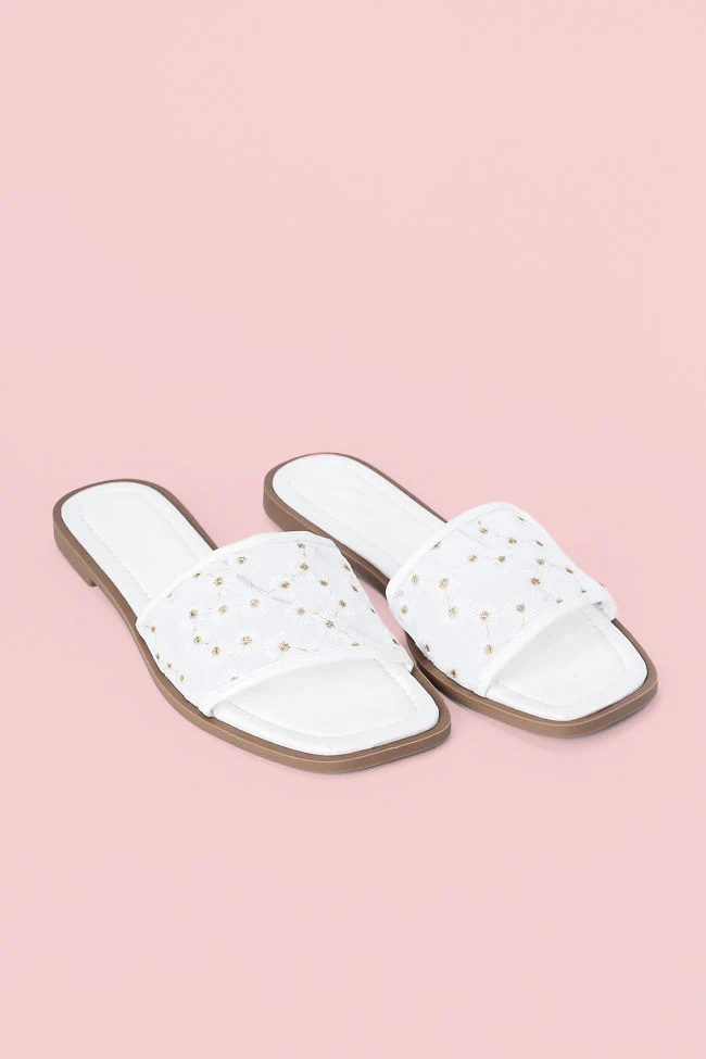 Adeline White Mesh Floral Sandals FINAL SALE - Terpint