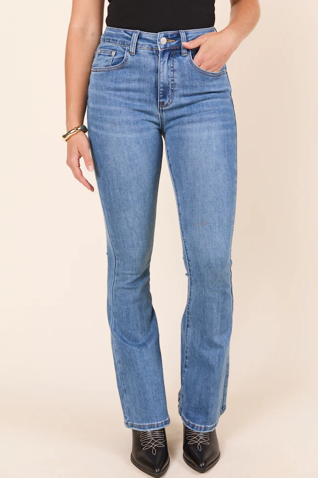 My Favorite Medium Wash Flare Leg Jeans - Terpint