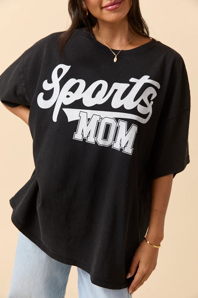 Sports Mom Black Oversized Graphic Tee - Terpint