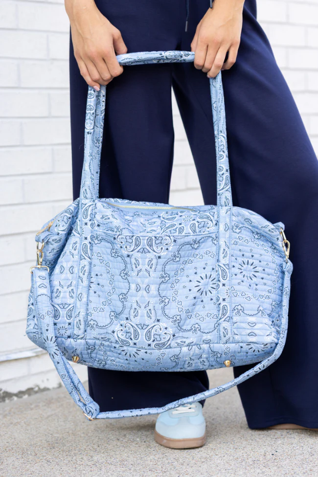 Lilah Blue Paisley Duffle Bag DOORBUSTER - Terpint