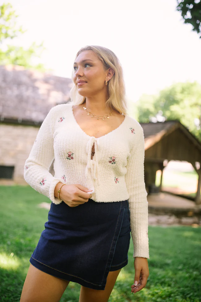 Jordyn Long Sleeve Ivory Tie Front Floral Embroidered Cardigan - Terpint