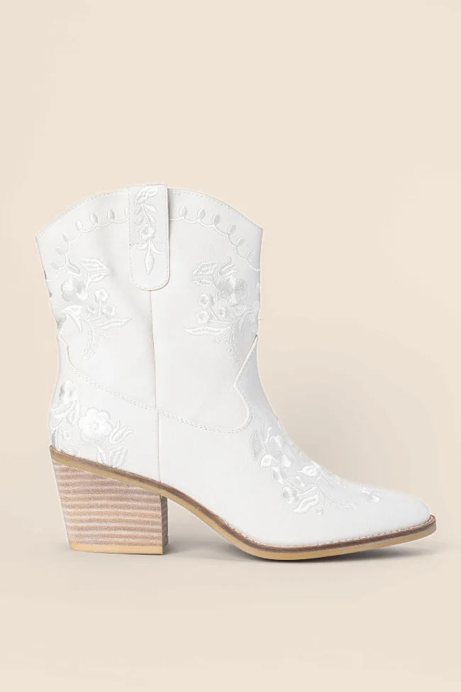 Calico Ivory Floral Booties DOORBUSTER - Terpint