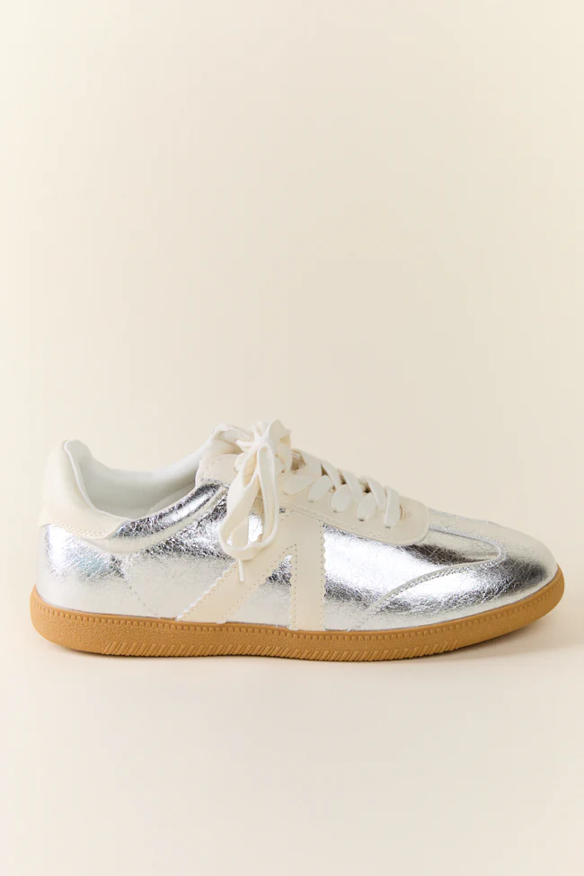 Klaire Metallic Silver Sneakers DOORBUSTER - Terpint