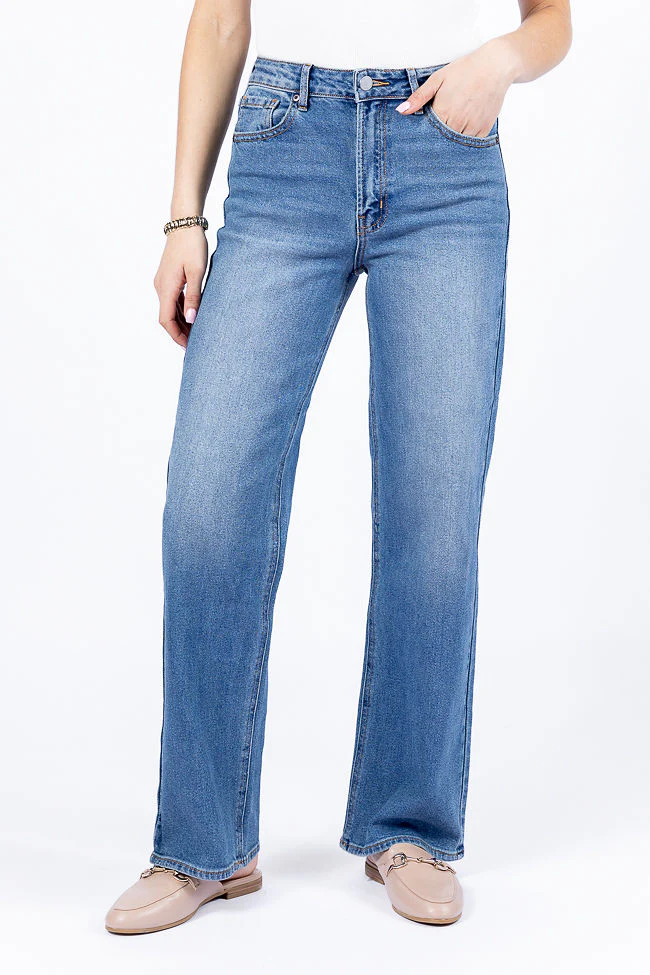 Cosette Medium Wash Relaxed Jeans - Terpint