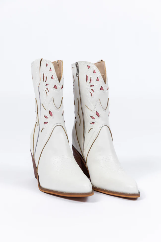 Dallas White Pointed Toe Booties SALE - Terpint
