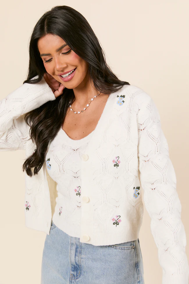 Kaitlyn Flower Embroidered Cardigan - Terpint