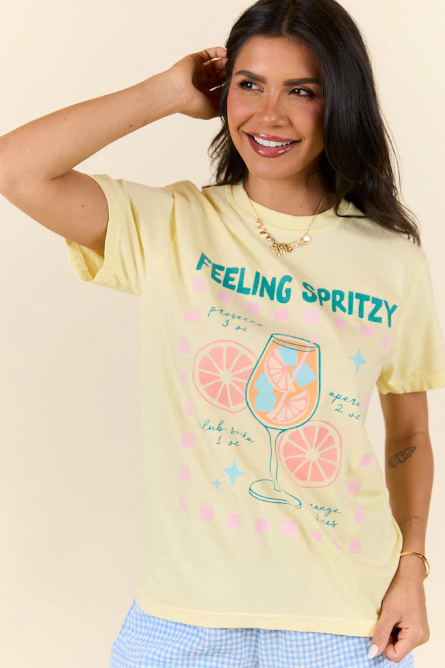 Feeling Spritzy Yellow Graphic Tee - Terpint