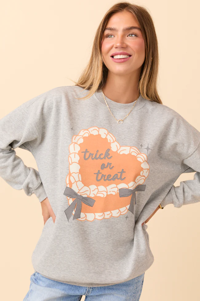 Trick Or Treat Cake Light Grey Graphic Sweatshirt - Terpint
