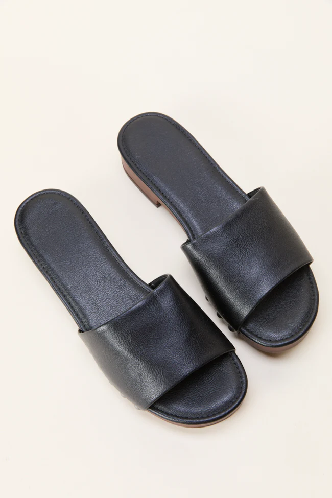 Xonia Black Clogs - Terpint