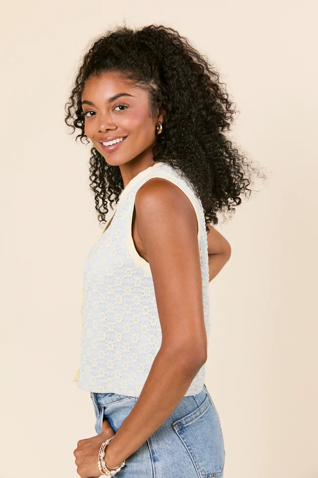 Briar Sleeveless Blue Floral Button Up Knit Vest - Terpint