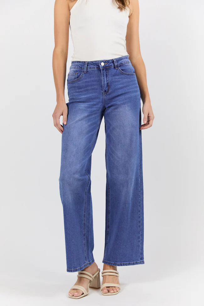 Monica Medium Wash Relaxed Jeans FINAL SALE - Terpint