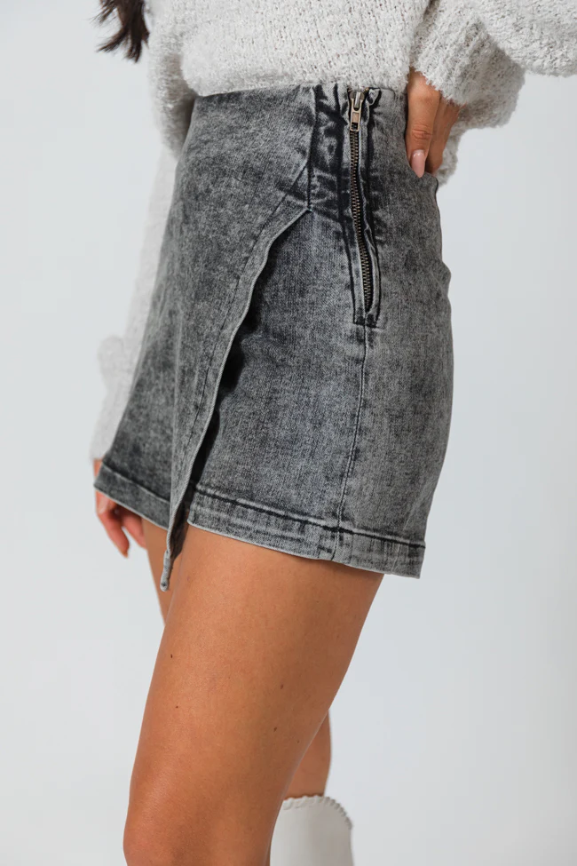 My Favorite Black Acid Wash Denim Skort - Terpint