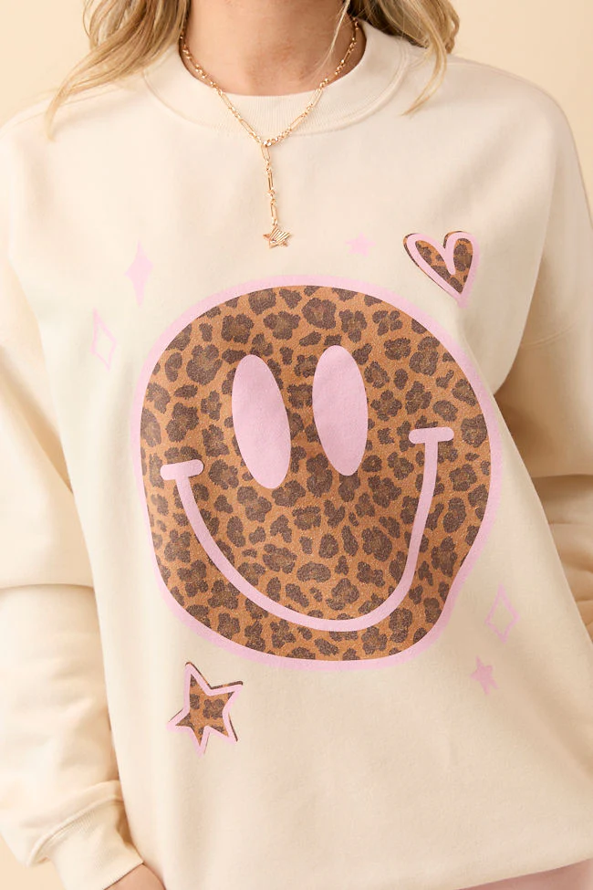 Leopard Smiley Face Cream Graphic Sweatshirt - Terpint