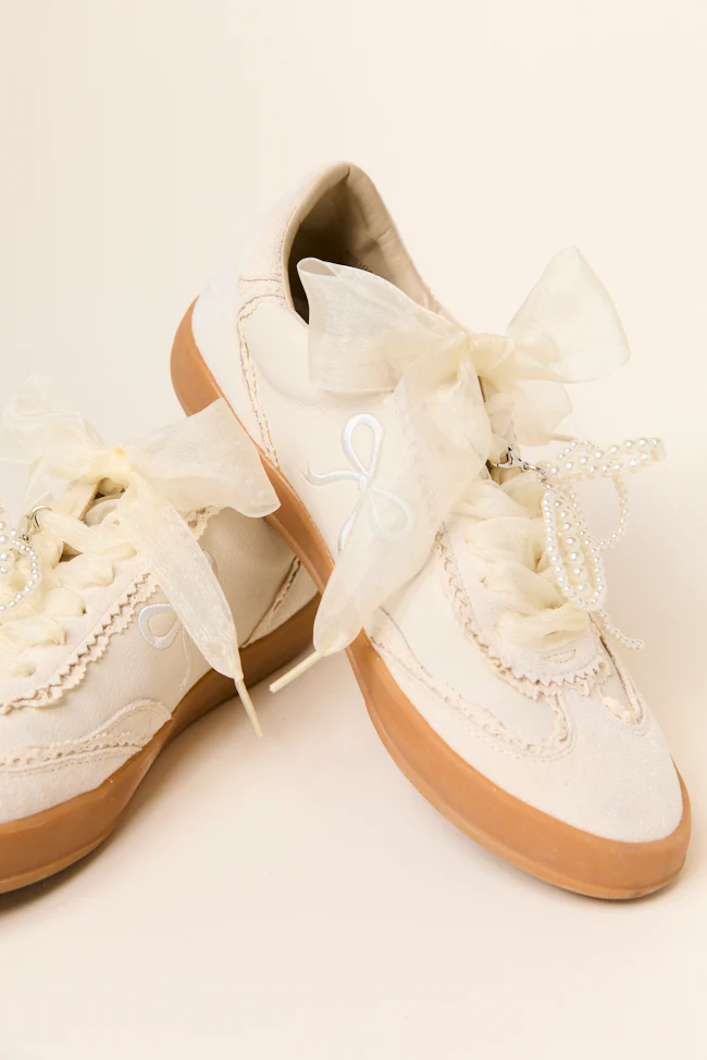 Victoriana Bow Detail Sneakers - Terpint