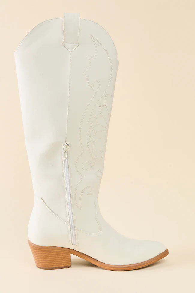 Shania White Cowboy Boots - Terpint