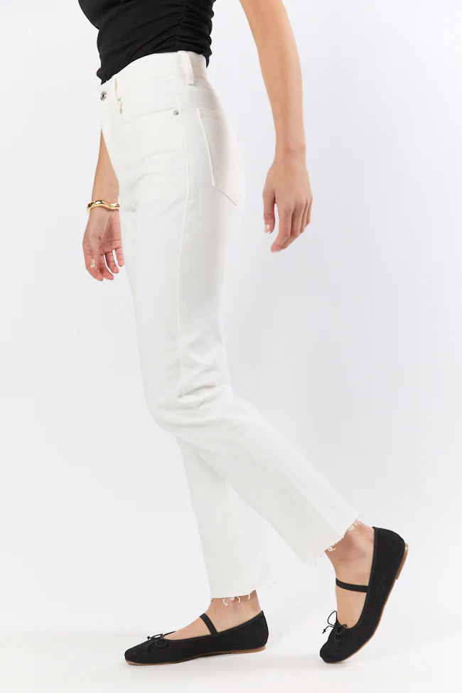 Westin White Straight Leg Raw Hem Jeans DOORBUSTER - Terpint