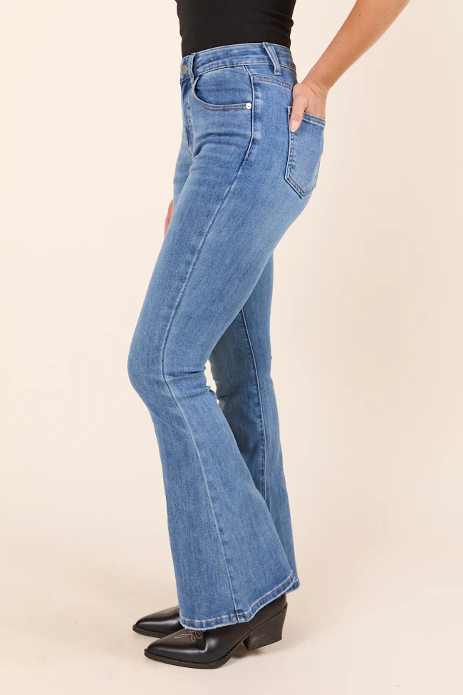 My Favorite Medium Wash Flare Leg Jeans - Terpint