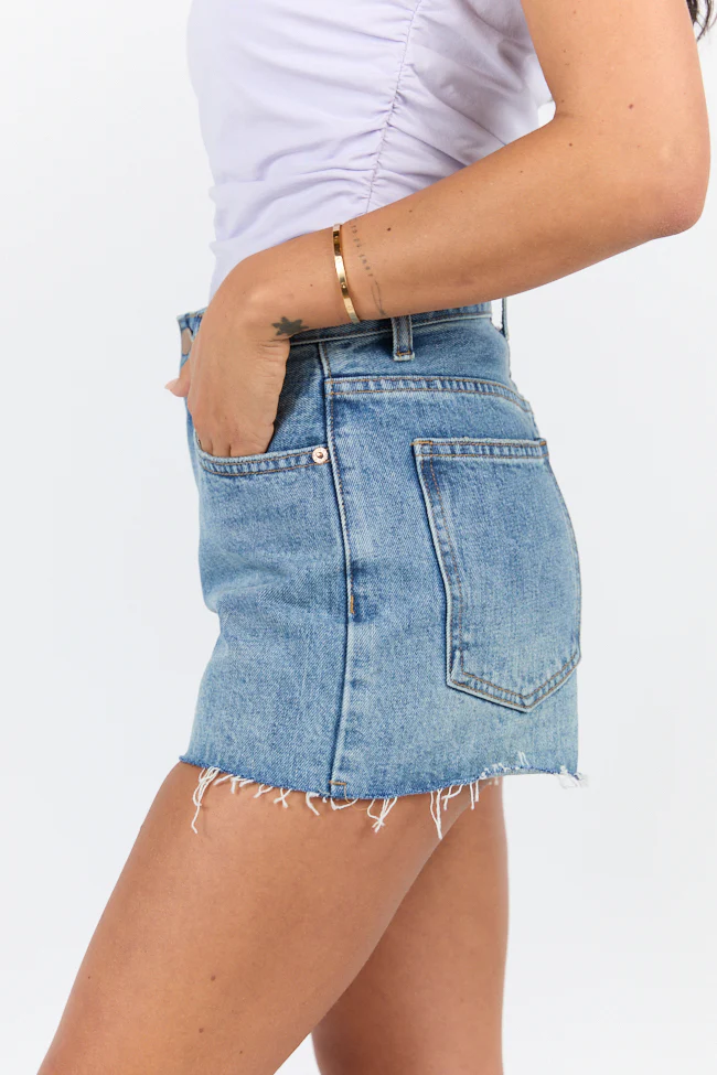Give It A Go Medium Wash Raw Hem Denim Shorts DOORBUSTER - Terpint
