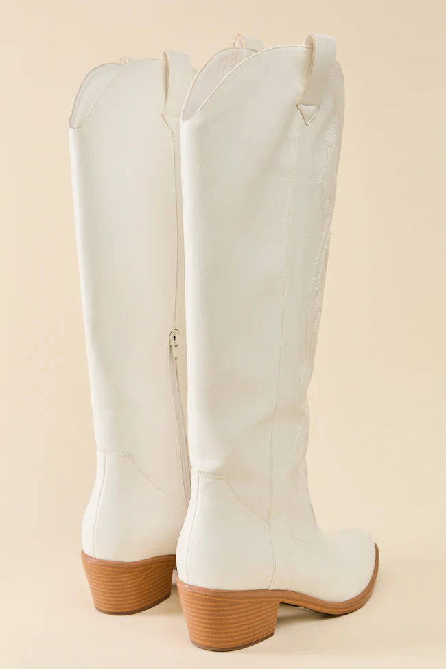 Shania White Cowboy Boots - Terpint