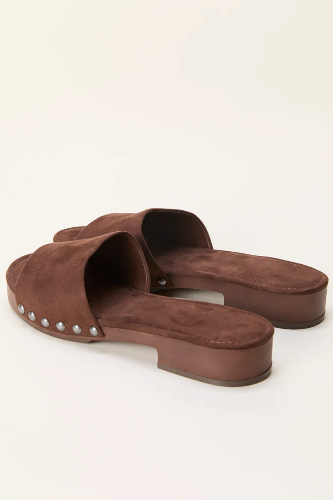 Xonia Brown Clogs - Terpint