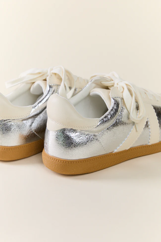Klaire Metallic Silver Sneakers DOORBUSTER - Terpint