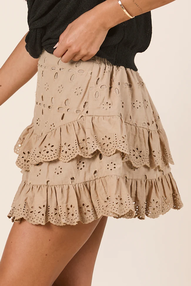 Marianne Khaki Eyelet Ruffle Skort - Terpint