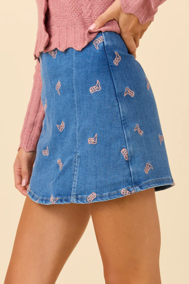 My Favorite Medium Wash Boot Embroidery Skort - Terpint
