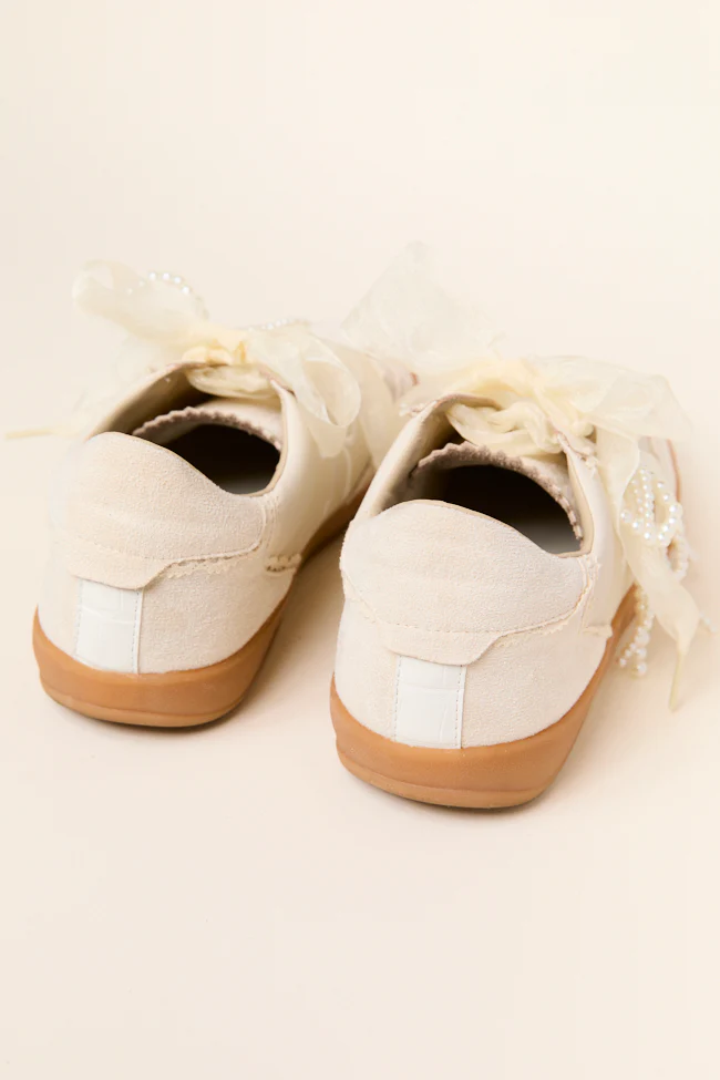 Victoriana Bow Detail Sneakers - Terpint